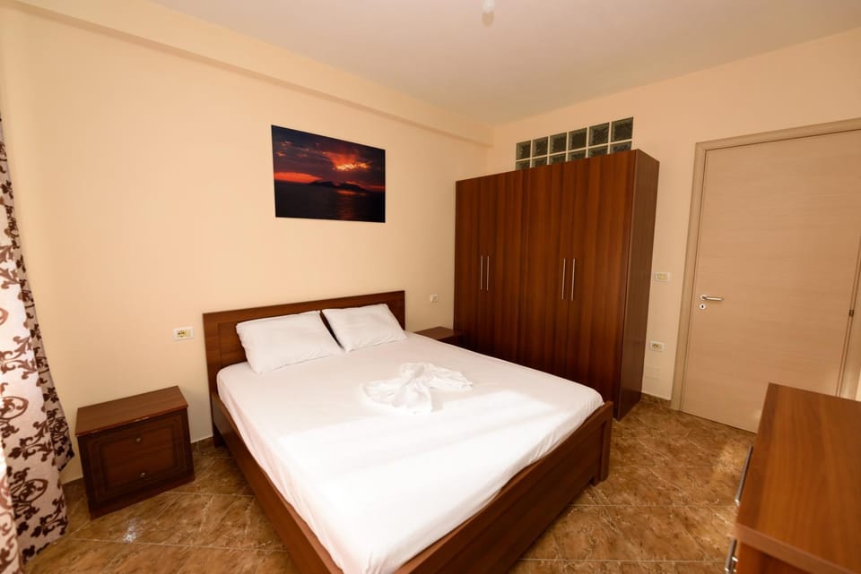 Bed, Bedroom, wardrobe