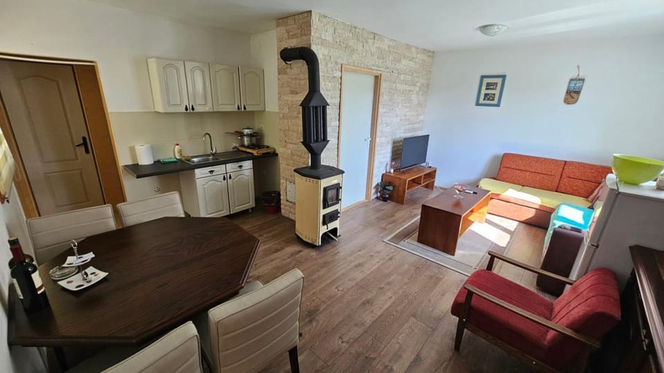 Vila Lipov Hlad Rajac Apartment in Zlatibor District, Serbia