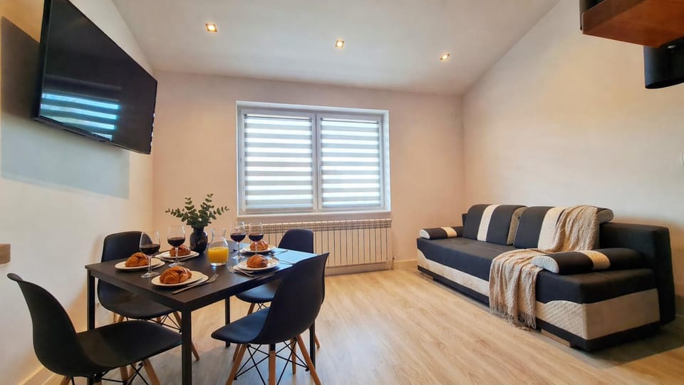 Dream Apartments 1B KLIMATYZACJA Apartment in Lesser Poland Voivodeship