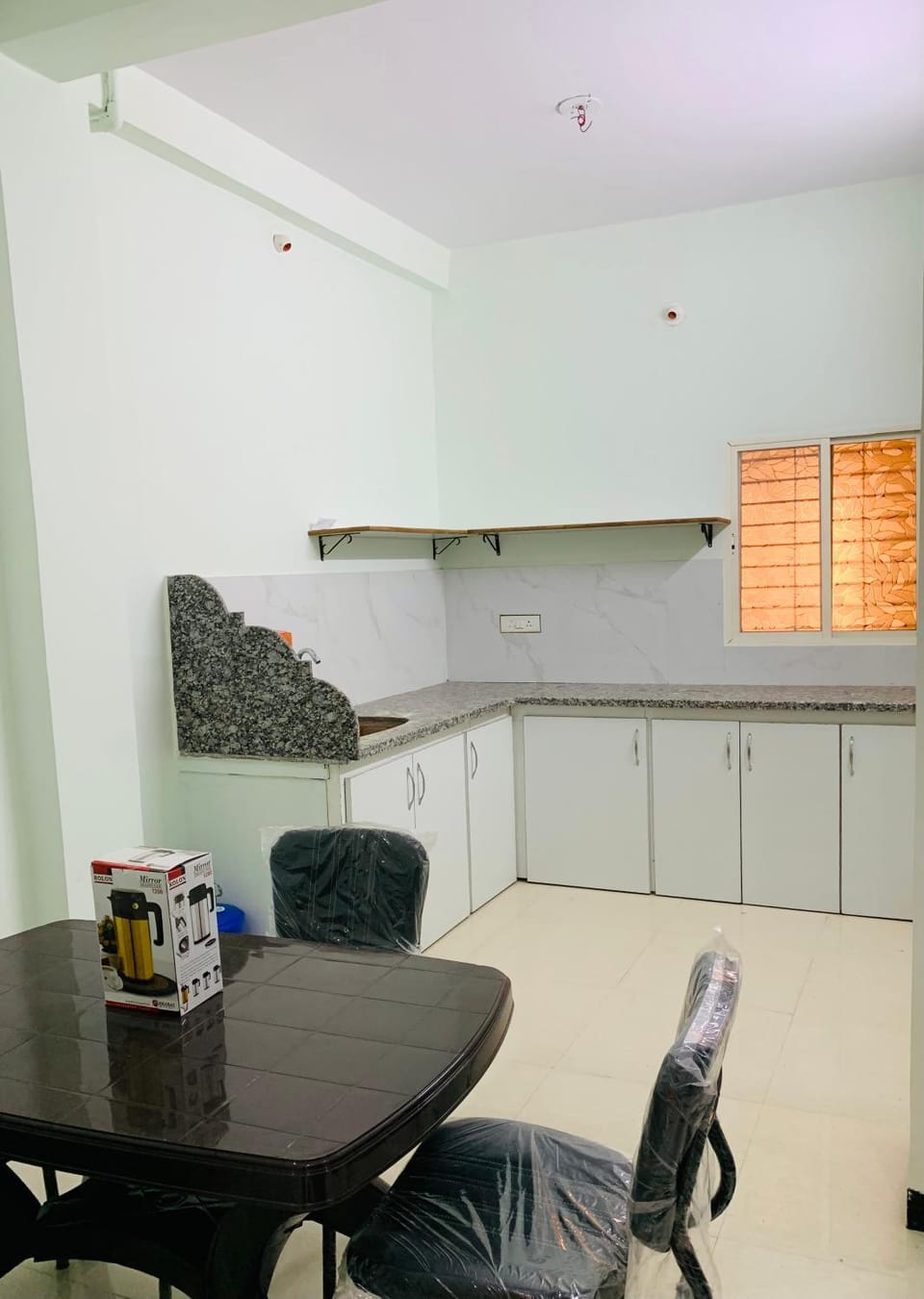 Kitchen or kitchenette, Communal kitchen, kitchen, kitchen