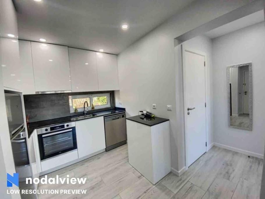 ELdorado JArdim open view beach 5 minutes foot Apartment in Guia