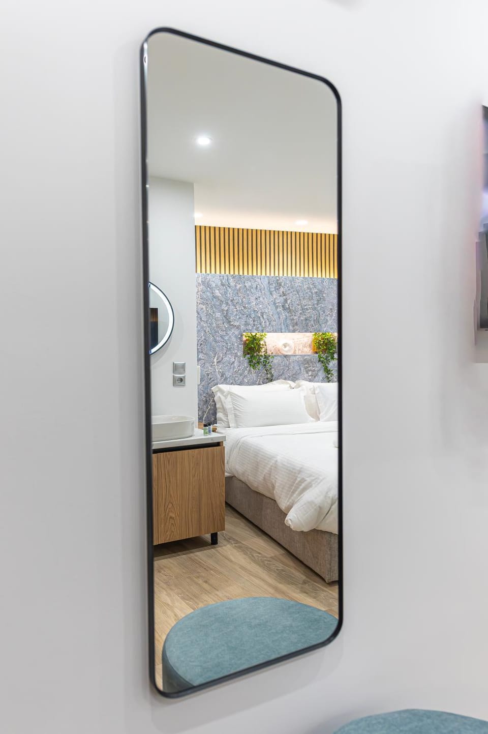 Stylish Living-Avra Apartment in Athens