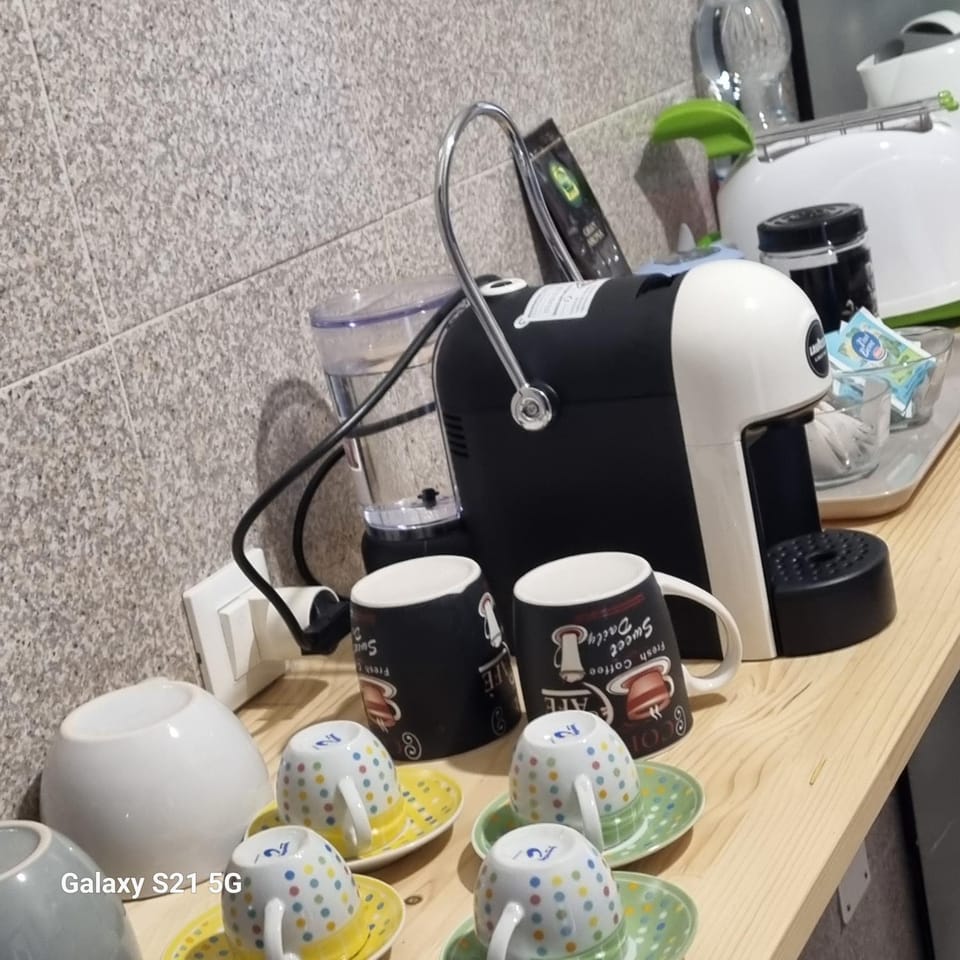 Kitchen or kitchenette, Food