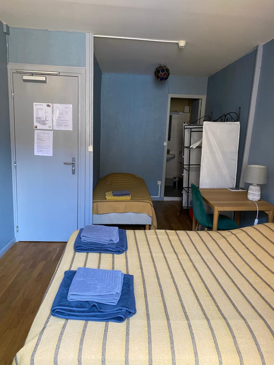 Bed, Photo of the whole room, Bedroom, towels, wardrobe