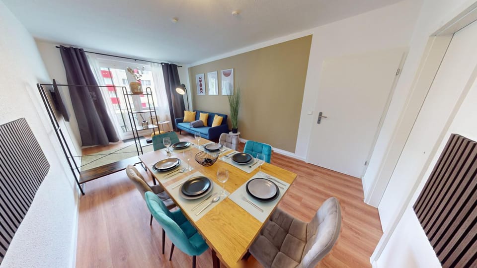 Living room, Dining area, Food, Food