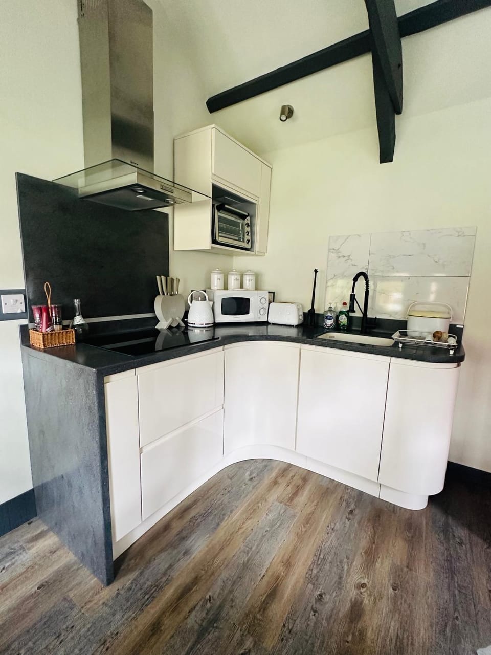 Kitchen or kitchenette, kitchen, kitchen