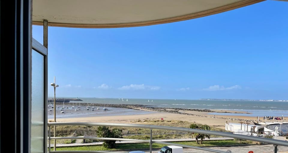 Sea view, Sea view