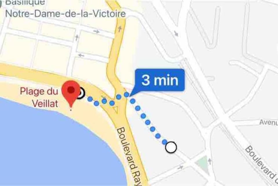 Azur- 4 pers Hyper centre - Plage à 2 mn à pied - Terrasse Apartment in Saint-Raphael