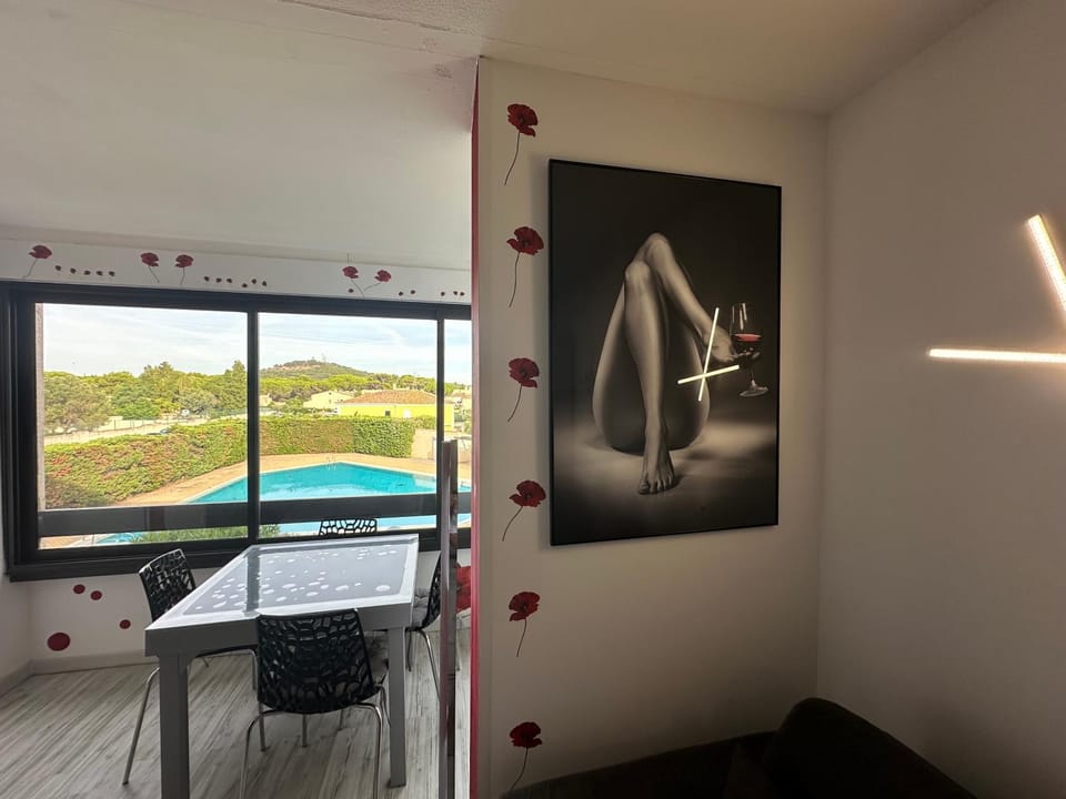 Village naturiste - Port-Vénus - Les coquelicots Apartment in Agde
