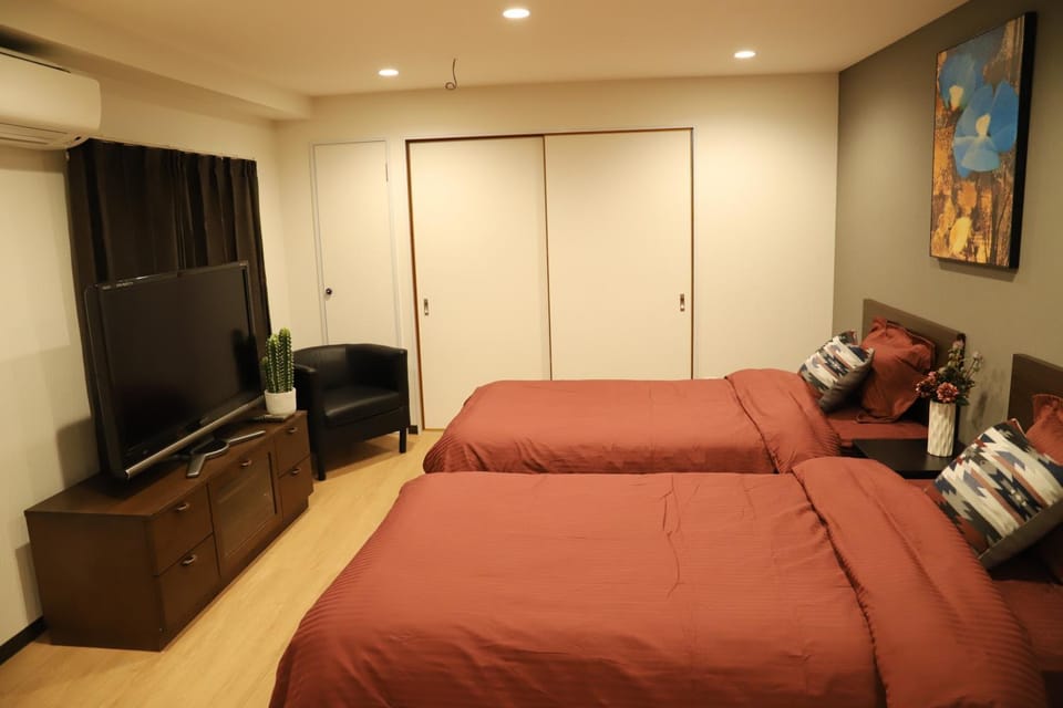 有朋ハウス302 Apartment in Osaka
