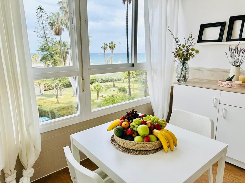 Estudio Pepa Luna Algarrobo Beach Apartment in Spain