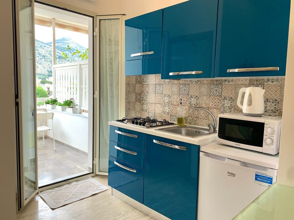 Balcony/Terrace, Kitchen or kitchenette, minibar, stove, toaster