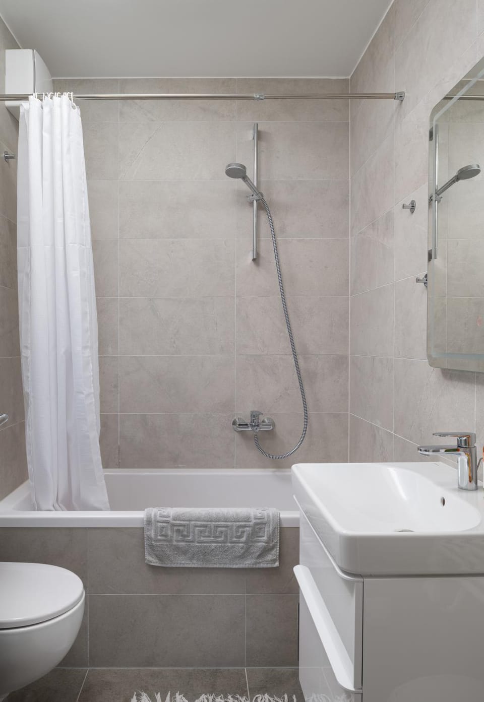 ANNI - Modern & cosy apartment - with garage & balcony Apartment in Zadar