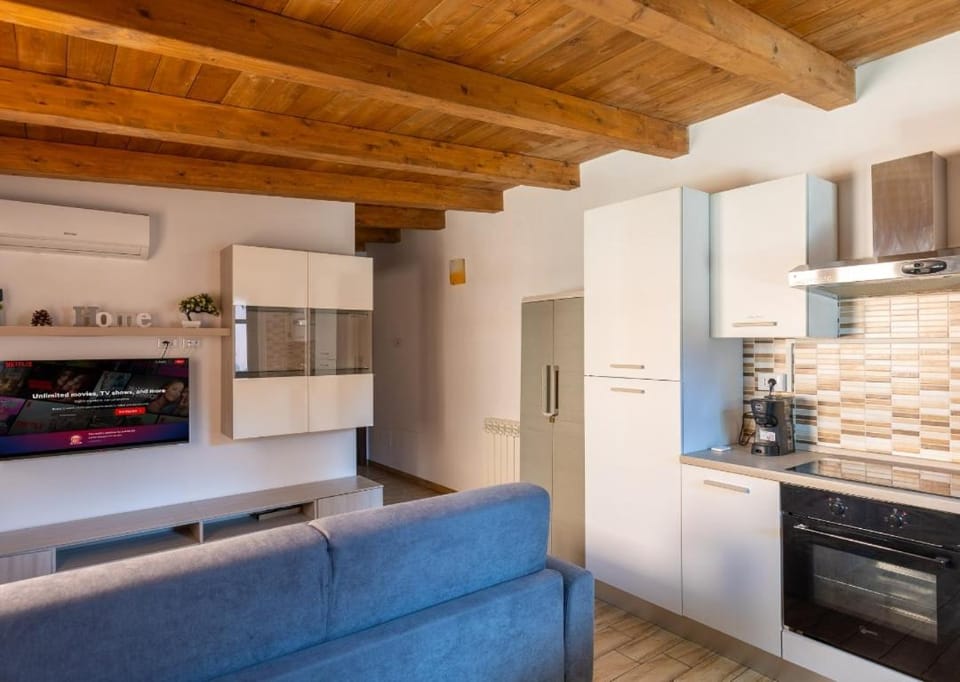 Sunrise Home House in Fiumicino