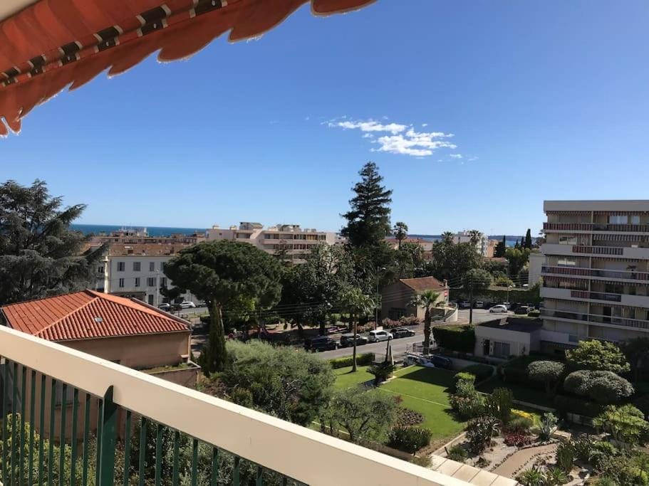 Studio « Oasis Provençale » Apartment in Antibes