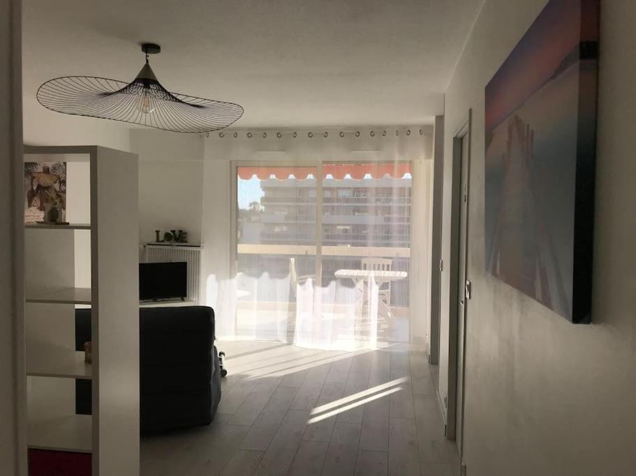 Studio « Oasis Provençale » Apartment in Antibes