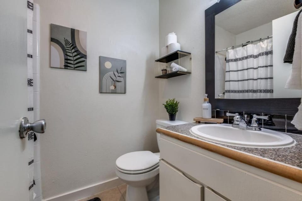 Austin Central 10 Min to Downtown Apartment in Austin