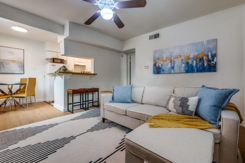 Austin Central 10 Min to Downtown Apartment in Austin