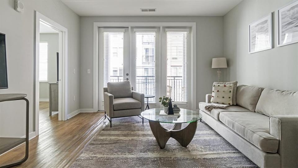 Landing at Foster on the Park - Studio in Downtown Apartment in Durham