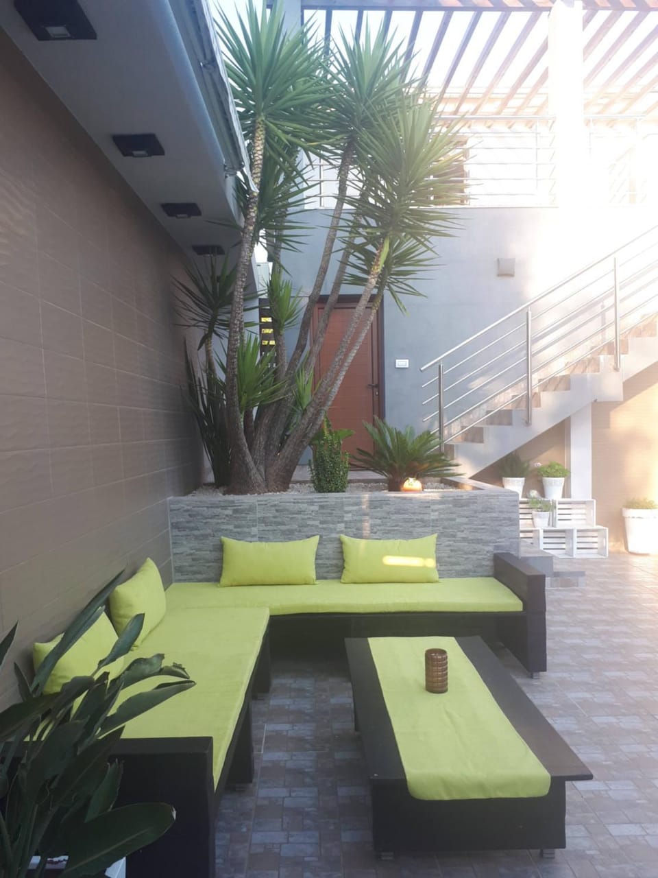 Seating area