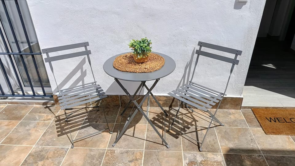 Balcony/Terrace, Balcony/Terrace