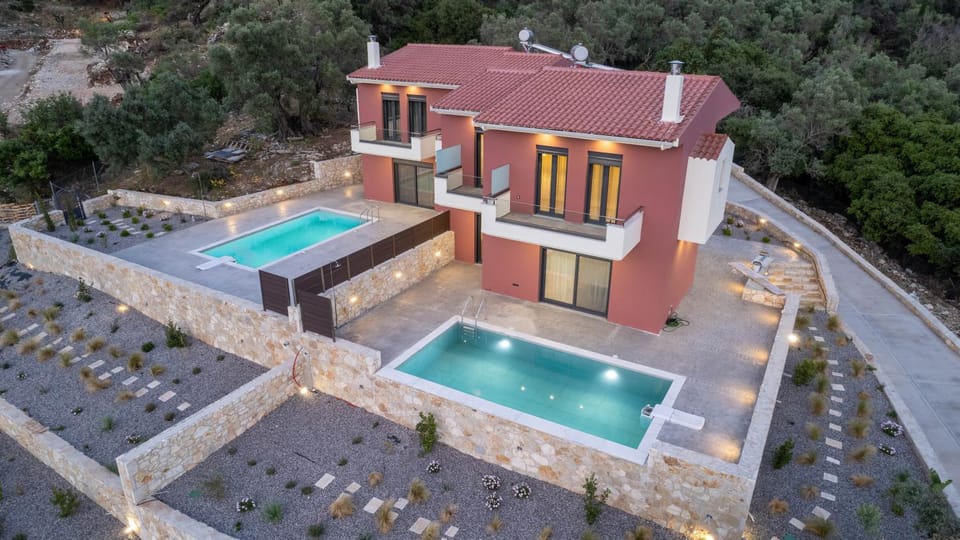 Property building, Bird's eye view