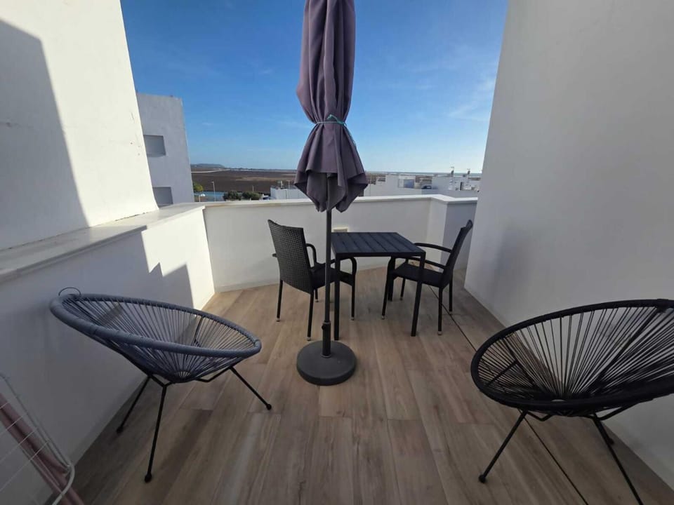 Day, Balcony/Terrace