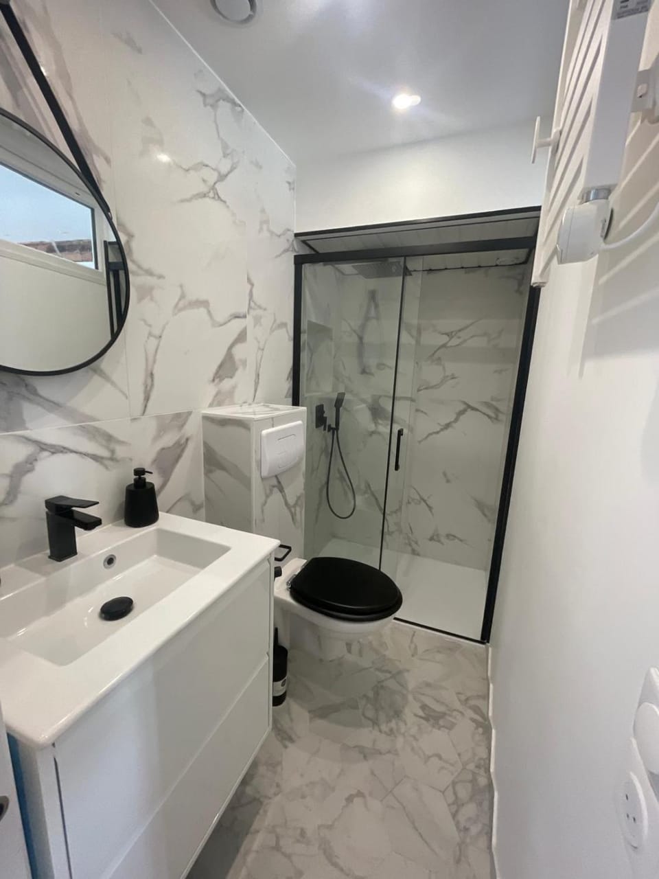 La Bastille Apartment in Paris