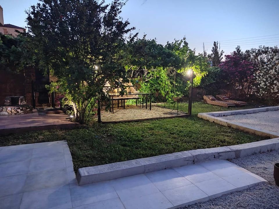Natural landscape, Garden, Garden view