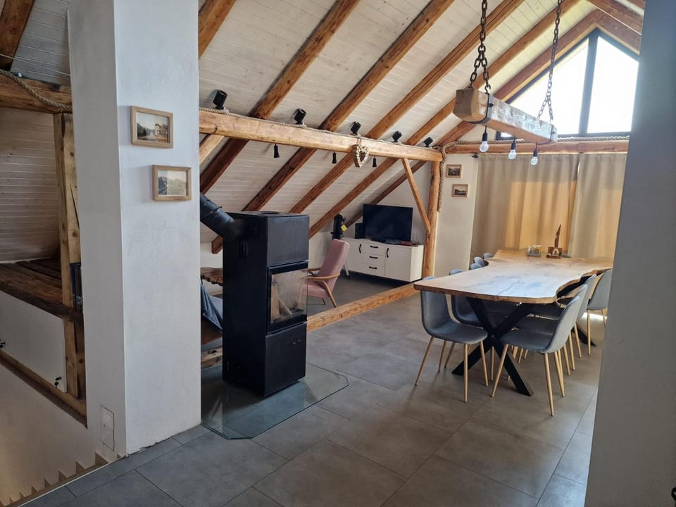 Living room, Seating area, Dining area