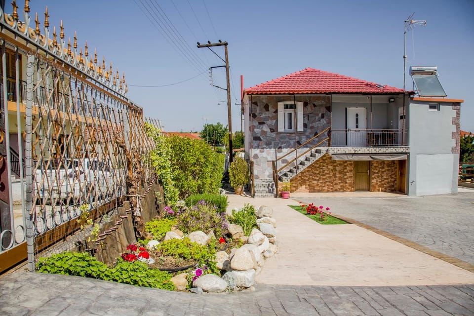 Property building, Garden view