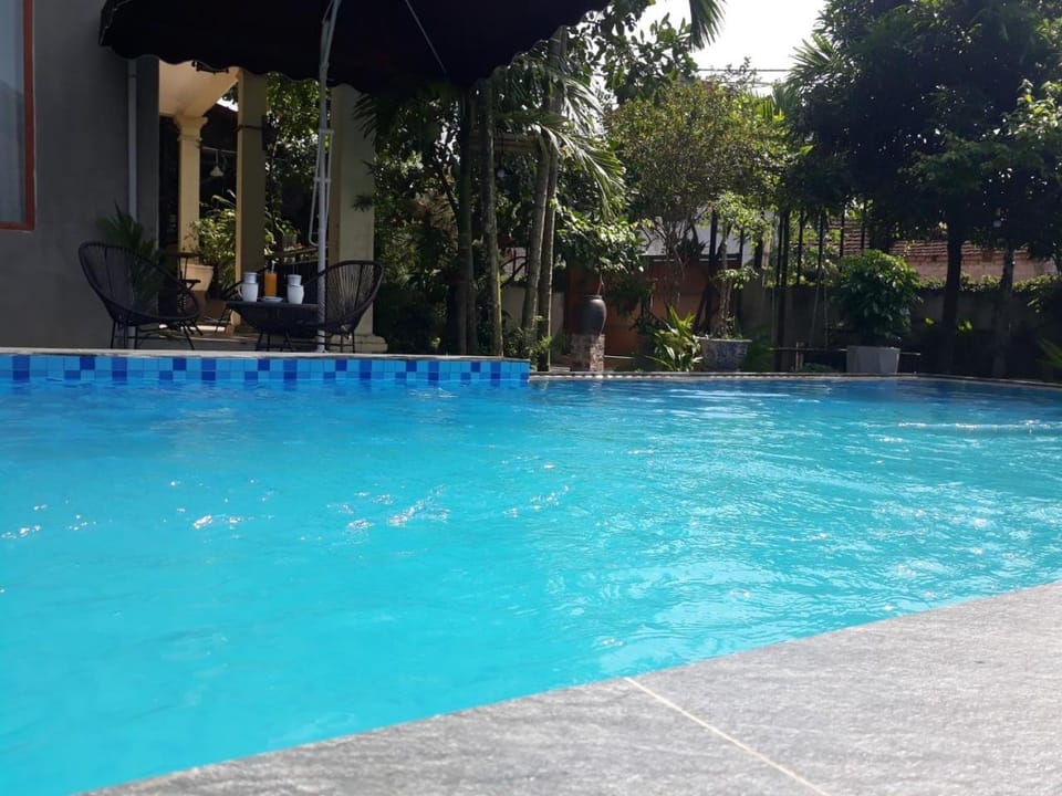 Pool view, Swimming pool