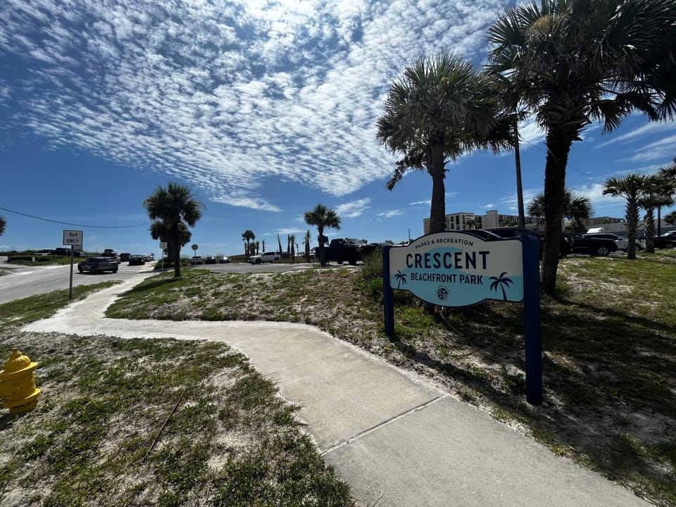 Natural landscape, Street view