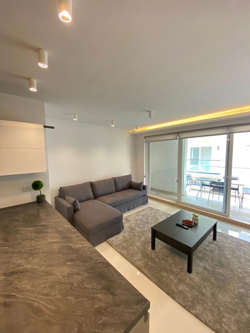 Living room, Seating area