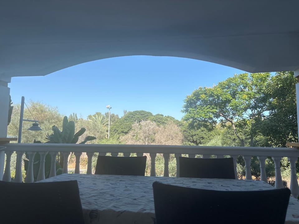 Apartamento Dama de Noche 5 pax y terraza en Marbella Puerto Banus Apartment in Marbella