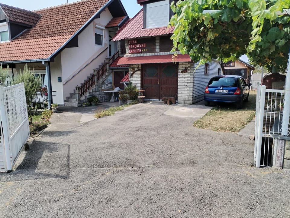 Vila Zvezdane večeri Apartment in Serbia