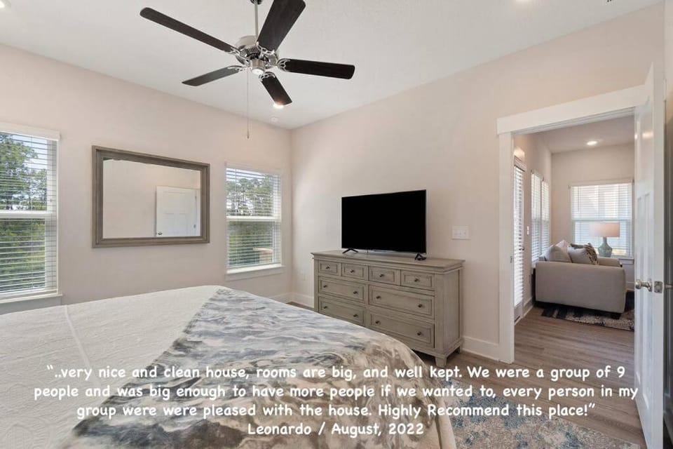 Fall&Winter Special! Walk to Gulf beach-Fire Pit-Gameroom House in Perdido Key