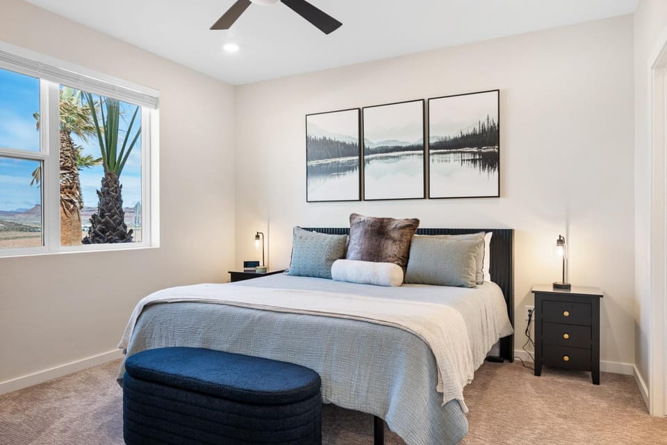 Desert Oasis condo Apartment in St George
