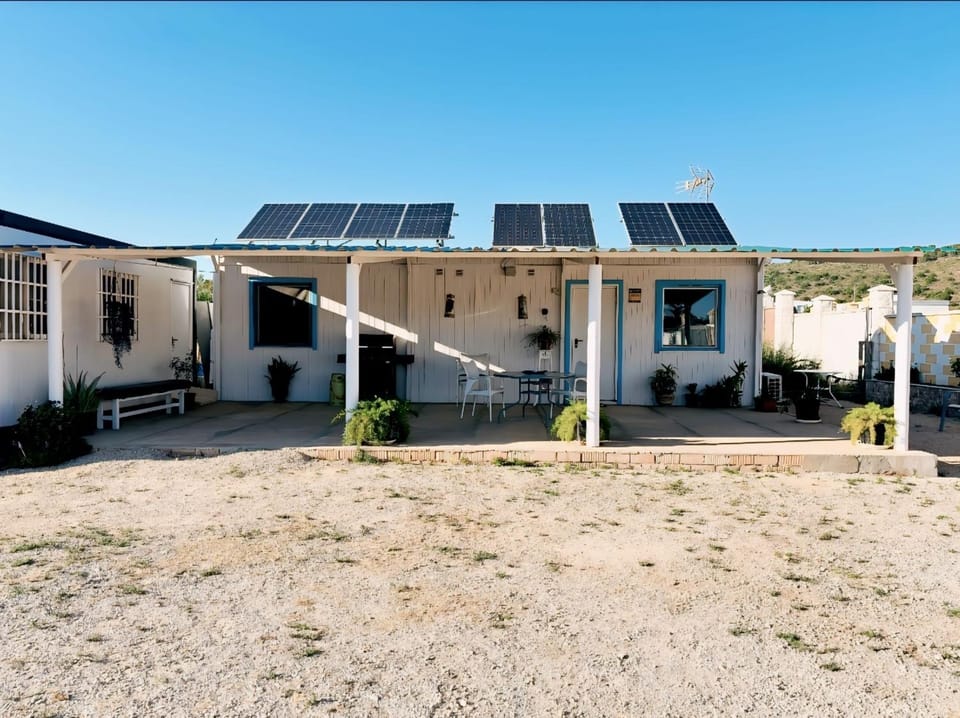 Property building, BBQ facilities