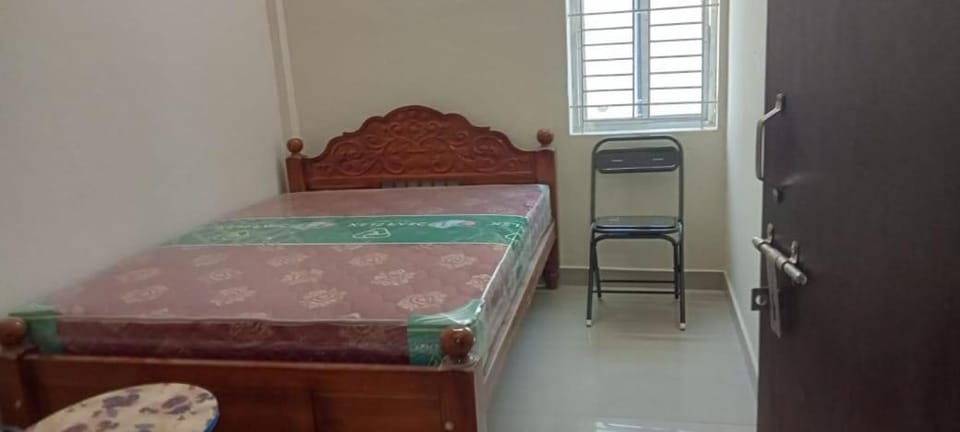 Hallima Residency NKS LODGE Capsule hotel in Tamil Nadu