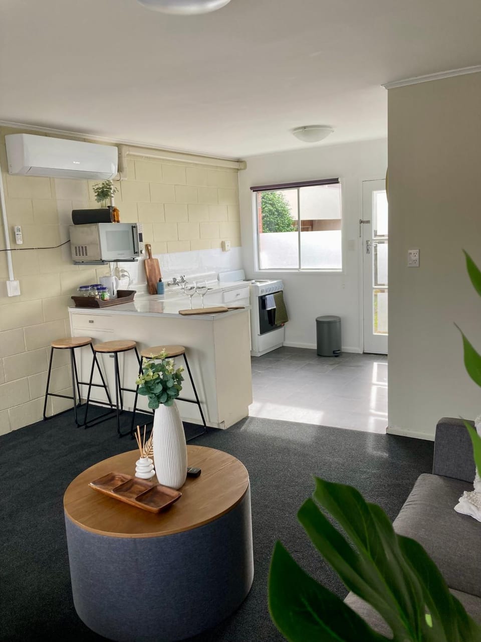 Kitchen or kitchenette, minibar, pet friendly, stove