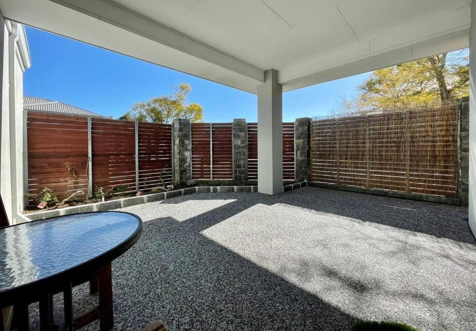Patio, Garden