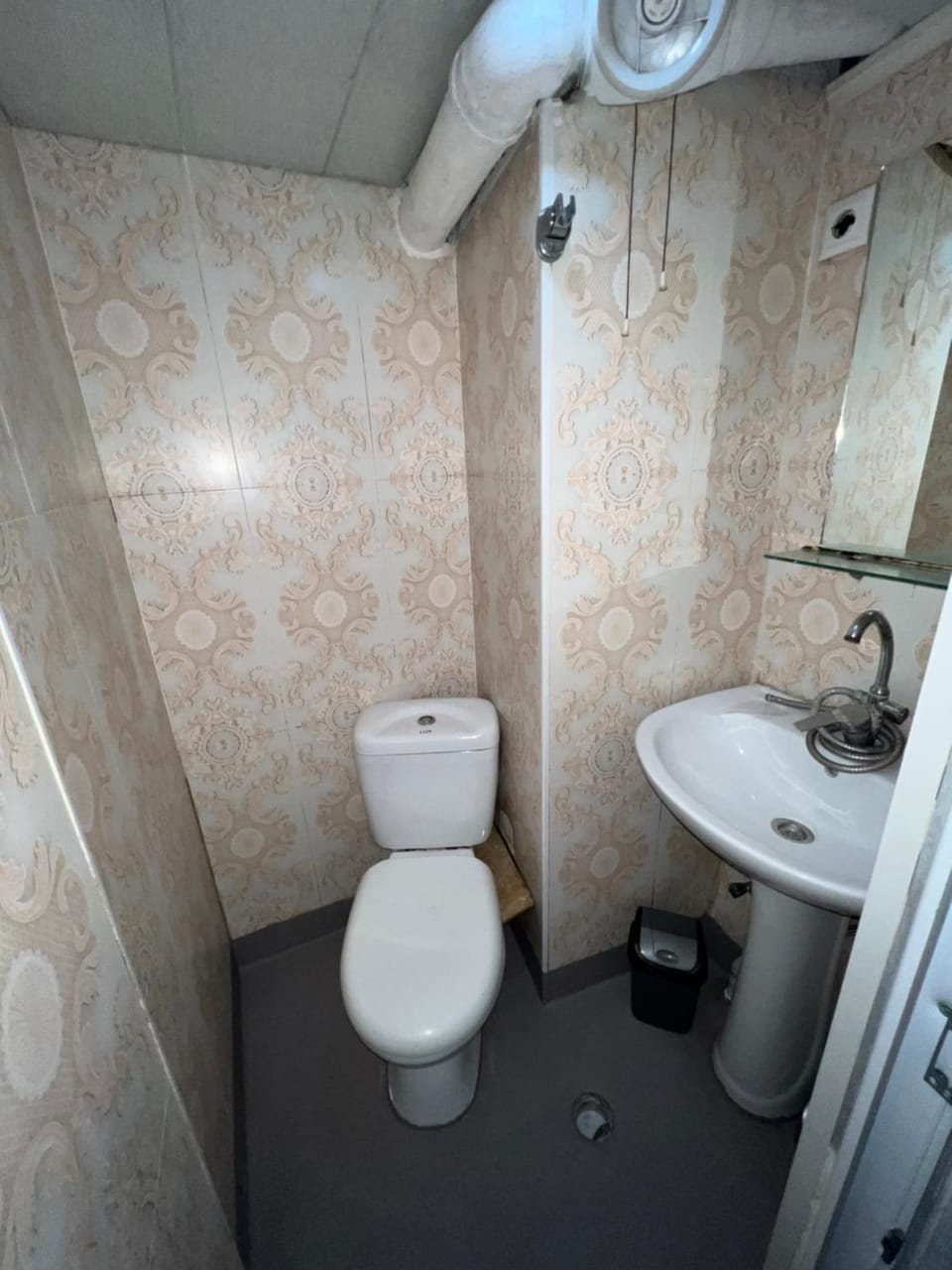 Paradise 1 Bed and Breakfast in Tbilisi, Georgia