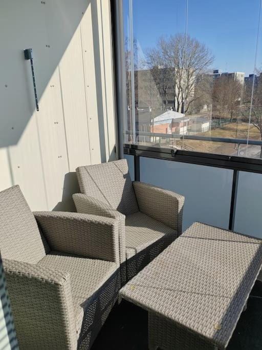 Keskustan tyylikkäin studio omalla autopaikalla Apartment in Finland