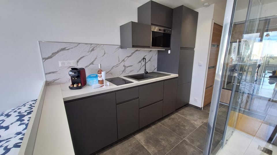 kitchen, kitchen