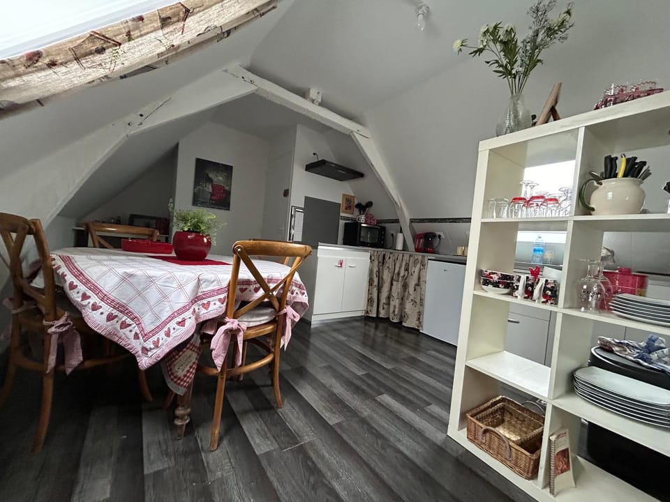 Appartement Avec Jardin 3 Couchages Proche Port des Fontinettes Apartment in Hauts-de-France