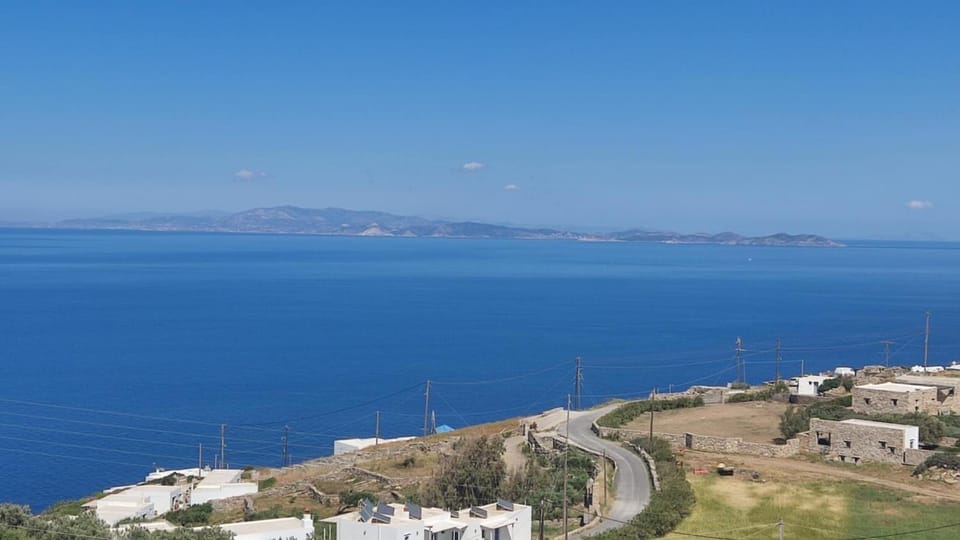 BELLAVISTA HOUSE Villa in Milos
