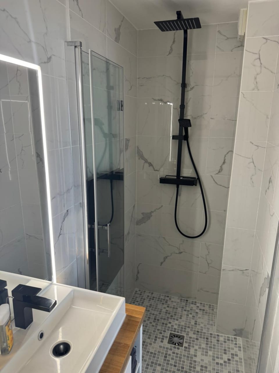 Shower, Bathroom
