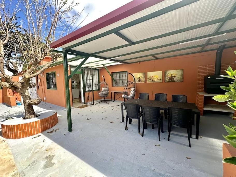 Patio, Day, View (from property/room), Balcony/Terrace, Dining area