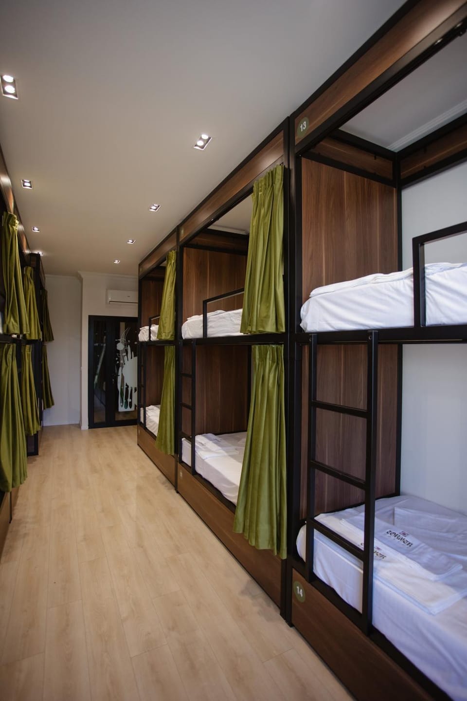 Photo of the whole room, Bedroom, bunk bed